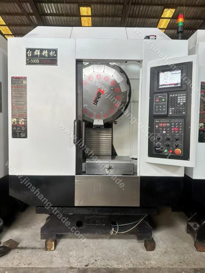 Taikan T-500B 16 tool magazine