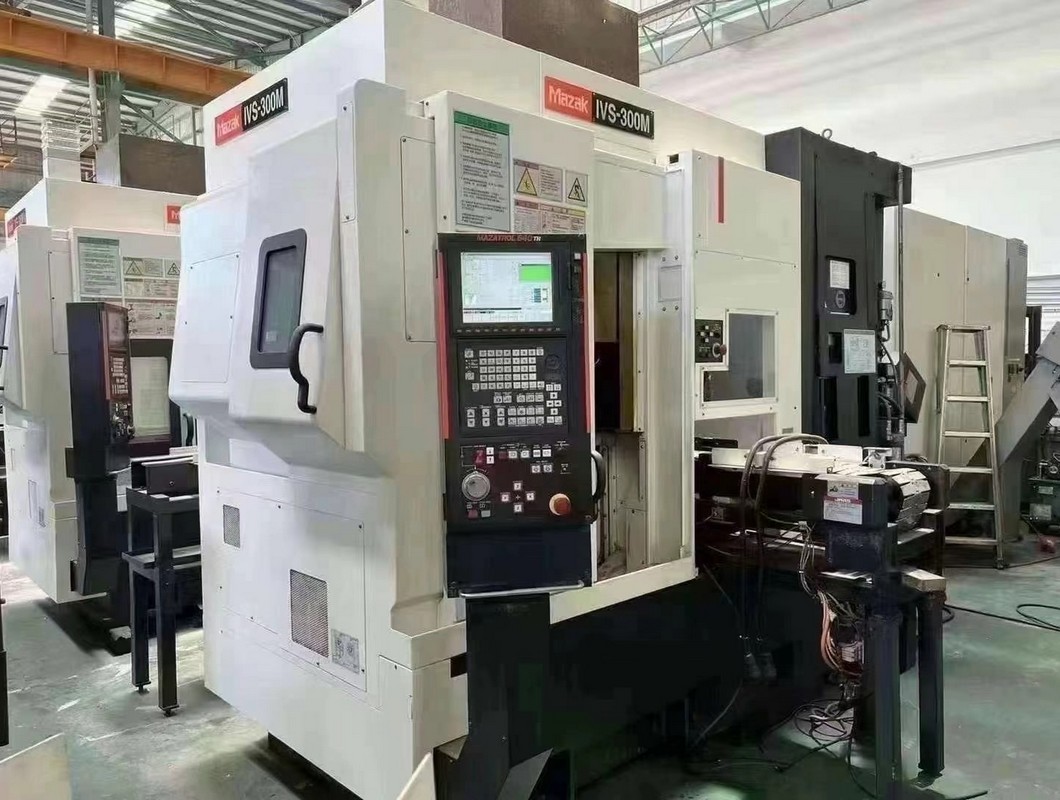 MazakIVS-300Mmilling and turning center
