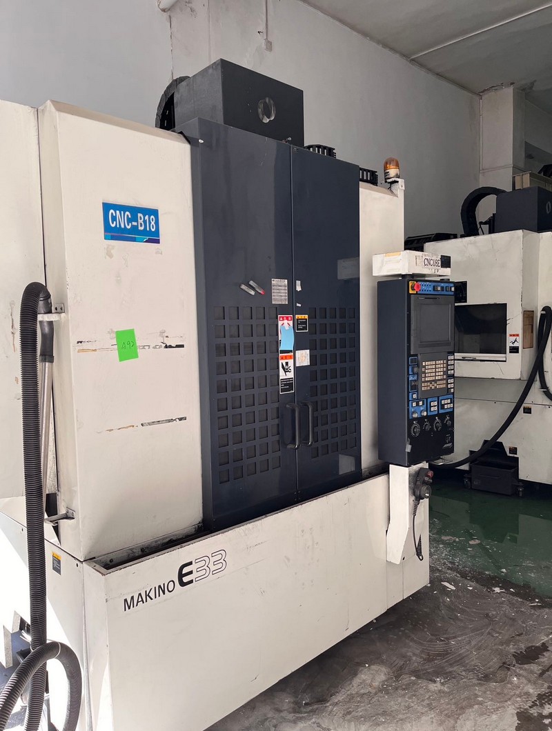 Makino E33