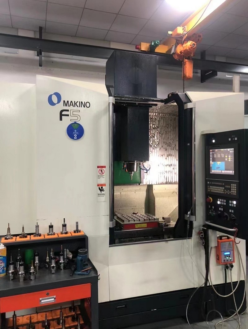 Makino F5