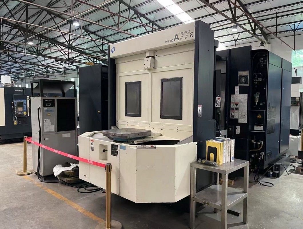 Makino A77E horizontal machine