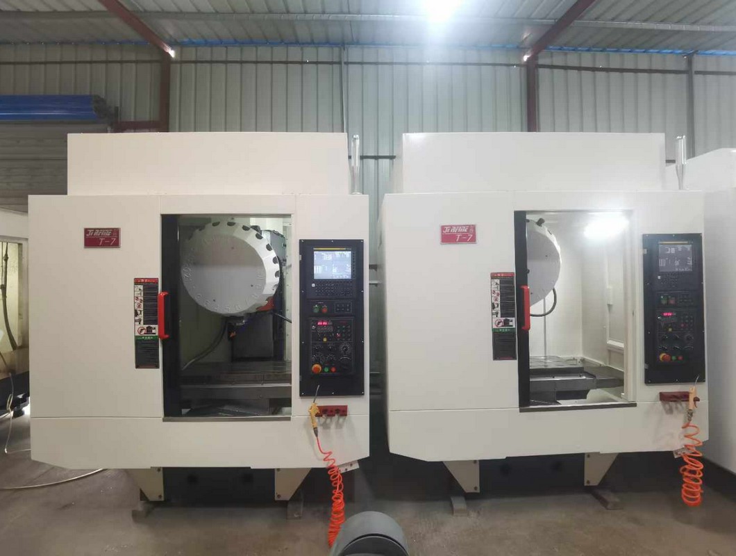 Qiaofeng T-7 drilling and tapping machine