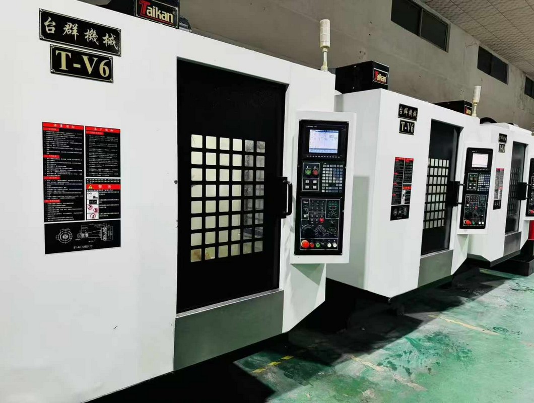 Taiqun V6 Mitsubishi M70 system BT40 spindle 10000