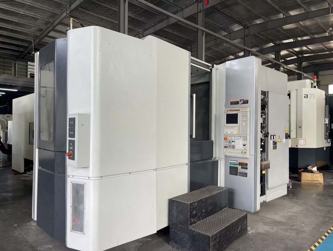 Morisei NHC5000 horizontal machining center