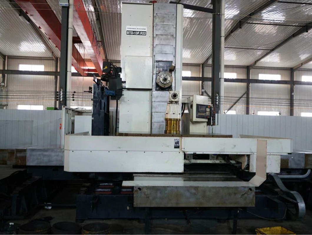 Toshiba 130 CNC boring machine